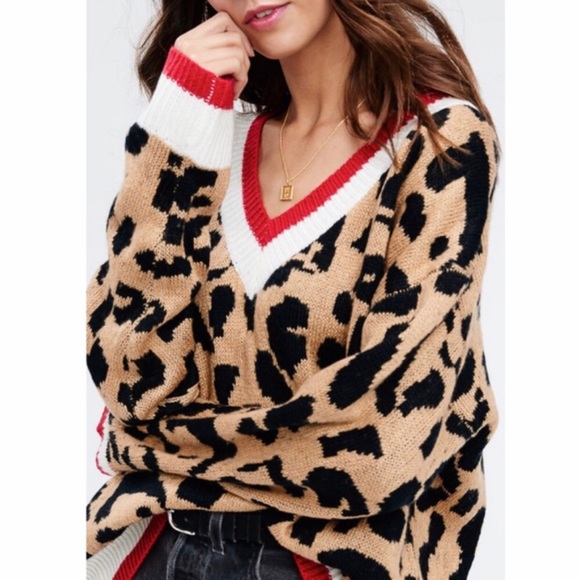 Last!Leopard Contrast Sweater - Picture 5 of 6